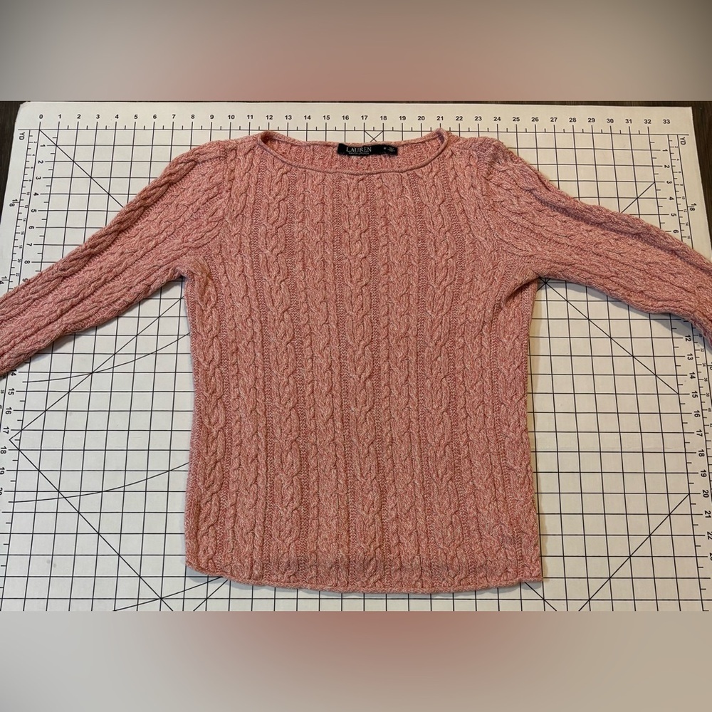 Lauren Ralph Lauren Women’s Medium PinkCable Knit Crew Neck Sweater